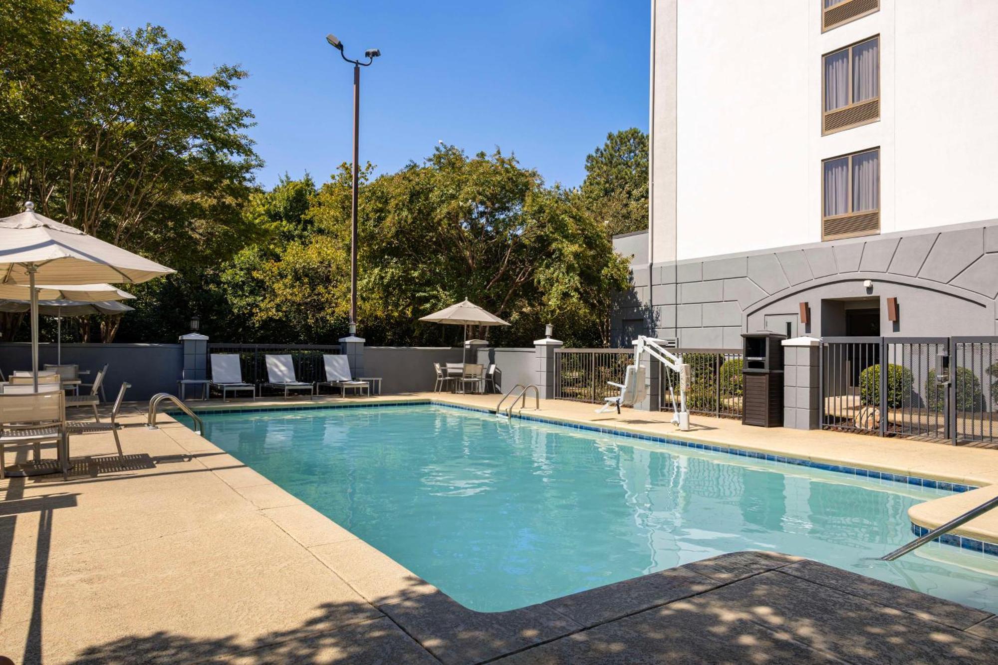 Hyatt Place Atlanta Airport South College Park Exterior photo